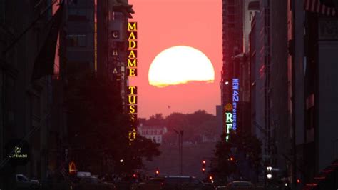 Manhattanhenge Plus Supermoon Equals Super Sunset
