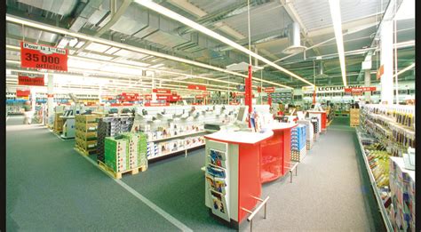 Media-Markt-Einkaufszentrum - HRS