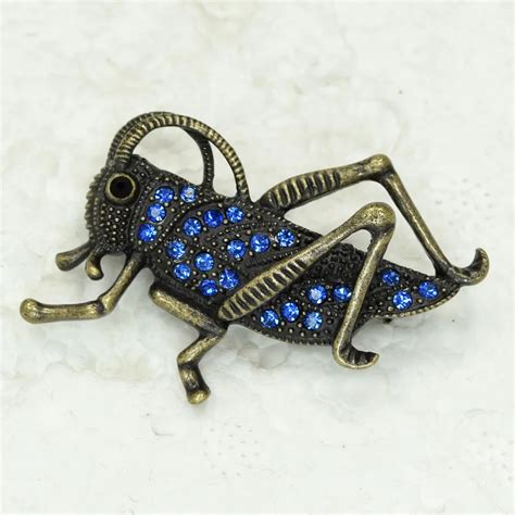 Antique Bronze Blue Rhinestone Grasshopper Brooch Pin Pendant C828 B4