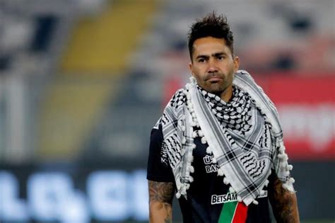 Club deportivo universidad católica is a professional football club based in santiago, chile, which plays in the primera división, the top flight of chilean football. El Club Deportivo Palestino de Chile se solidariza con ...