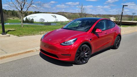 Review 2020 Tesla Model Y Performance Road Test