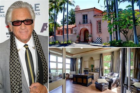 Take A Look At The Million Dollar Homes Of Your Favorite Celebrities