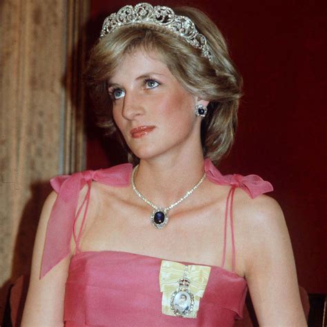 Princess Diana Her Best Hair Moments From Feathered Fiancée