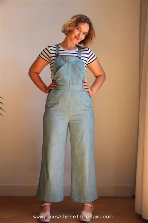 all the details on the blog now of these jenny overalls by closet case patterns in mint green