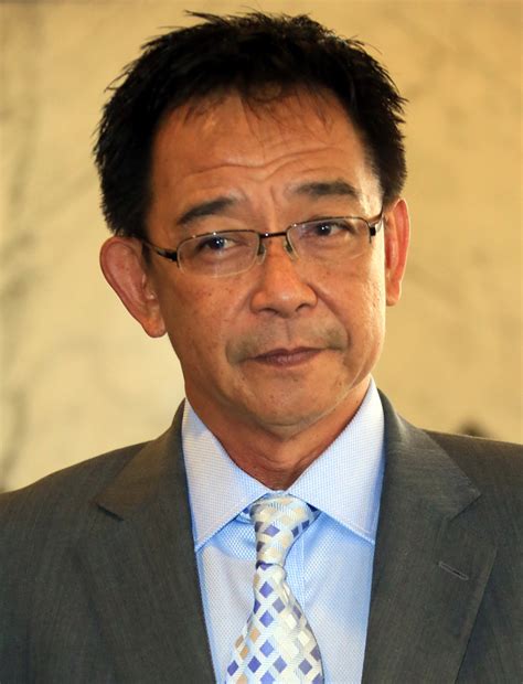 Obat kuat yang satu ini bernama wu bian li. YB Karim says...: Karim reminds Baru - Dimana bumi dipijak ...
