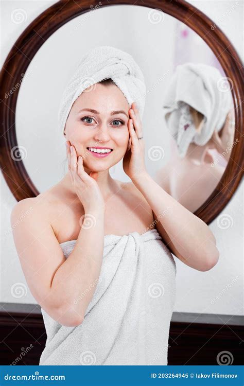 Woman Came From The Shower And Standing Next To The Mirror Stock Image Image Of Caucasian