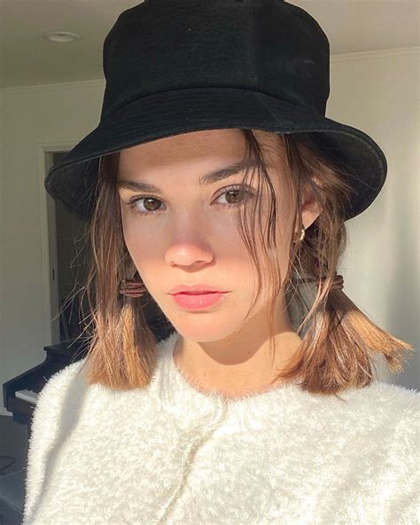 Maia Mitchell On Instagram “my Face” Celebrity Hairstyles Maia