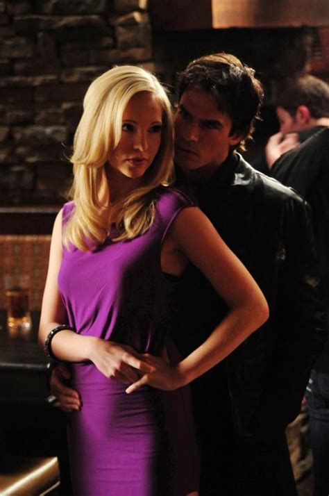 Damon And Caroline Vampire Diaries Caroline Forbes Vampier Diaries