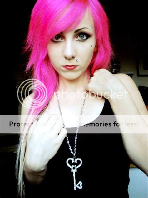 Emo Pink Hair Girl Photo By Itsemogirl Photobucket