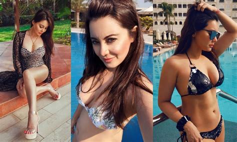 Former TV Star Minissha Lamba Unleashed Her Hot Bikini Body