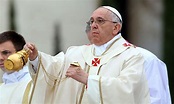 Pope Francis condemns inequality, thus refusing to play the game ...