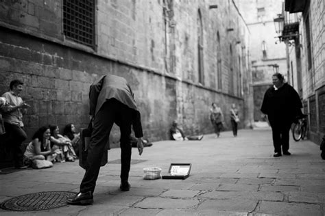 Barcelona 2017 Street Life Without Color Spots Photographers Log