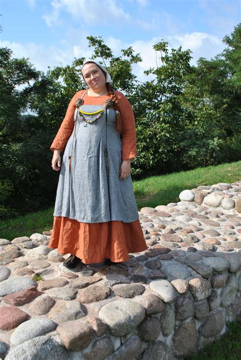 Interpretation Of A 10th Century Well To Do Danish Woman Outfit Linen