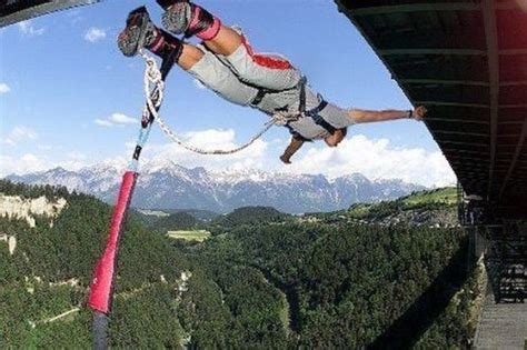 The Highest Places For Bungee Jumping 10 Pics