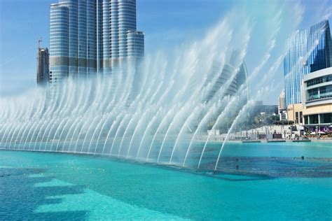 Fontaine De Dubai Limpressionnante Dubai Fountain Voyage Dubai