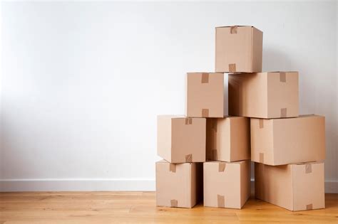 Moving Boxes: Everything You Need to Know