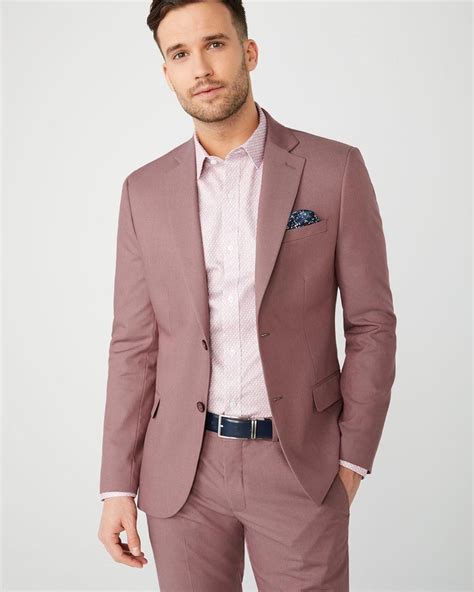 This Suiting Blazer Is Both Fresh And Modern Pair It With Its Matching