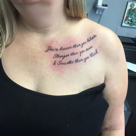 When we speak of creative collarbone tattoos, this design easily comes to mind. 95+ Best Collarbone Tattoo Designs & Meanings ...