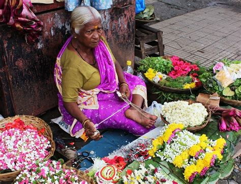 Mumbai Magic The Wholesale Flower Market At Dadar