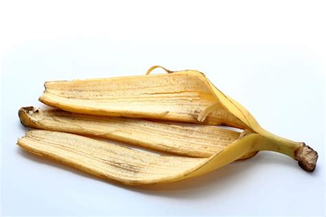 Stop Throwing Away Banana Peels 7 Ways You Can Use Them