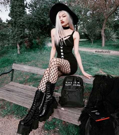 Pin By Daisy Bryar On Clothing Gothic Outfits Alternative Outfits Edgy Outfits