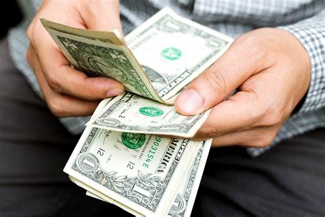 Global Demand for the US Dollar, the World's Reserve Currency, Surges