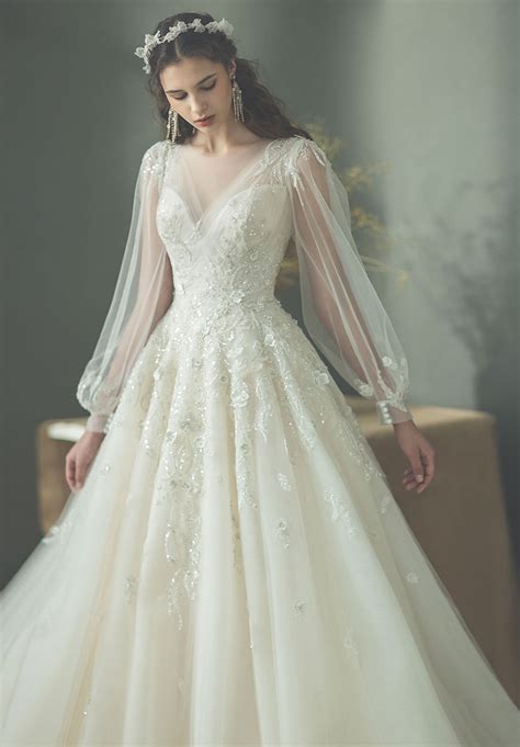 20 Modest Wedding Dresses For The Fashion Loving Modern Bride Praise