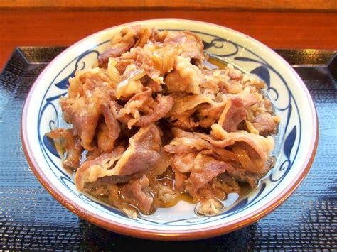 丸亀製麺春日井西山町 ⭐ , japan, aichi prefecture: 丸亀製麺 肉うどん 肉4倍を賞味～ | Yさまは自由人