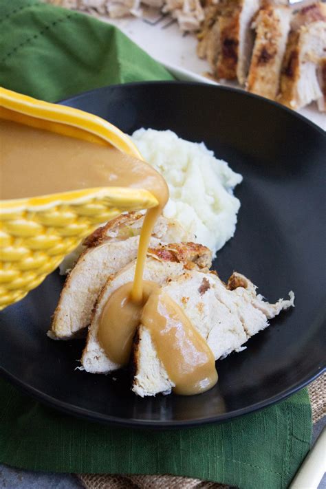 Easy Turkey Gravy with Drippings - Coco and Ash