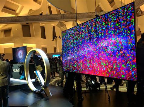 Qled Tv Samsungs Next Gen Tv Tech Explained Funziona Tecnologia Cose