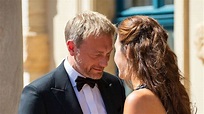 FDP-Chef Christian Lindner: Seltenes, privates Paar-Selfie mit Freundin ...