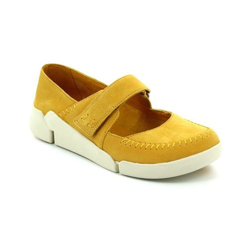 241694d Tri Amanda Shoes From Clarks This New Womens Flat Shoes Uses
