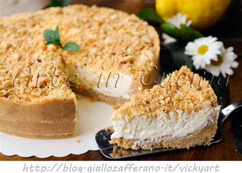 Preparare la crema al mascarpone. Sbriciolata al limone mascarpone e yogurt senza forno