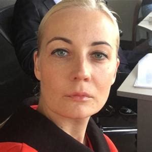 Также с обысками пришли в студию «навальный live» и фбк. Юлия Навальная в Инстаграм - новые фото и видео