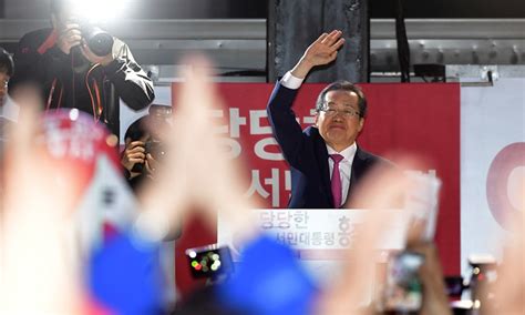 아들 친구를 상습 성폭력한 의붓아버지 살해작전. "홍준표, 유세 때문에 아들 결혼식 불참...'영상 메시지 찍어 보낼 ...
