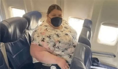 Plus Size Travel Influencer Demands Airlines Accommodate Larger Passengers