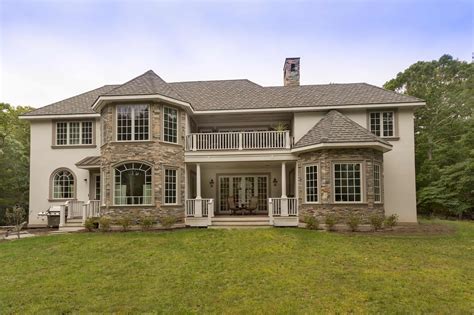 European Style Home With Natural Thin Stacked Stone Stoneyard®