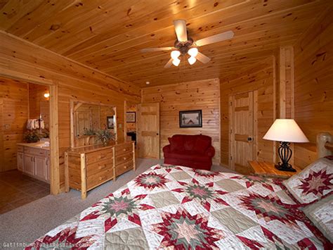 Private indoor pool and theater room! Gatlinburg Cabin - Majestic Peaks - 9 Bedroom - Sleeps 34