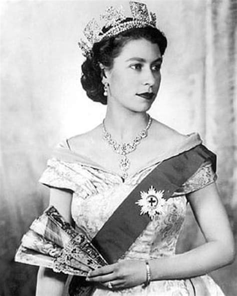 La Reina Isabel Ii Cumplió 93 Años Las Curiosidades De Su Increíble