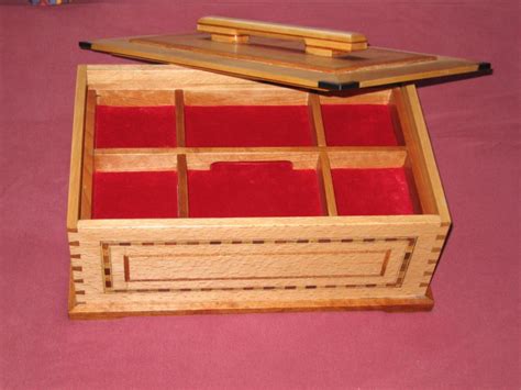 Find tips and advice for all your renovation works (flooring, decoration, protection.). Schmuckkasten-oder wie kommt man an neue Werkzeuge