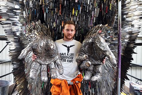 Welcome to the 6400m*6400m battle royale arena! Sculptor Spends 2 Years To Build Knife Angel Out Of 100,000 Weapons, However Government Rejects ...