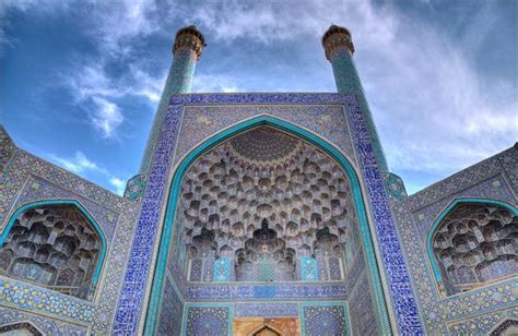 سر‌در مسجد جامع عباسی