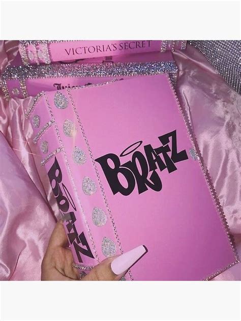 Baddie lockscreen aesthetic bratz wallpaper. Baddie Aesthetic Wallpaper Iphone Bratz Wallpaper / Bratz ...