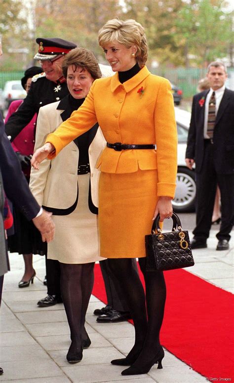 Diana, princess of wales), урождённая диана фрэнсис спенсер (англ. Princesa Diana foi elogiada pela atriz que irá vivê-la na ...