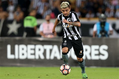 Predestinado, rodrigo pimpão volta a fazer o gol decisivo, dessa vez, de bicicleta depois da vitória. Botafogo RJ: Victor Luís não tem lesão detectada e deve ...