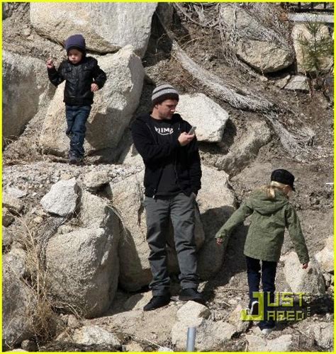 Deacon And Ava Phillippe Conquer Big Bear Photo 971651 Photos Just Jared Entertainment News