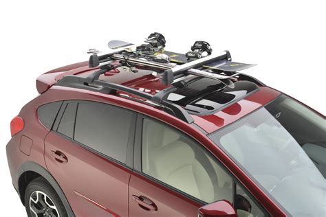2024 Subaru Solterra Thule® Ski and Snowboard Carrier - SOA567S011