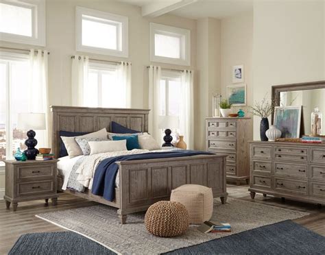 Dark wood gray (88) refine by finish: Casual Rustic Gray 4 Piece King Bedroom Set - Dovetail in ...