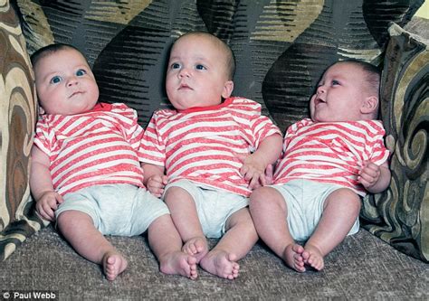 Claire Cerikci Gives Birth To Naturally Conceived Triplets Daily Mail