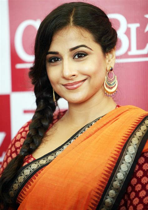 Best Hd Every Wallpapers Beautiful And Hot Vidya Balan Hd Wallpapers